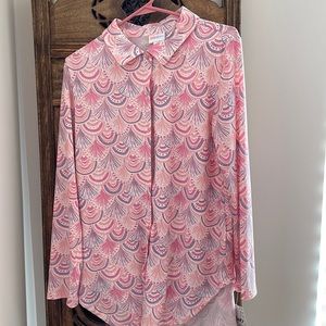 LulaRoe Valentina shirt